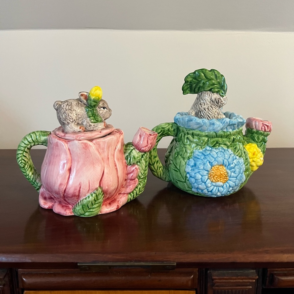 Blue Decorative Rabbit Teapot - Picture 3 of 7